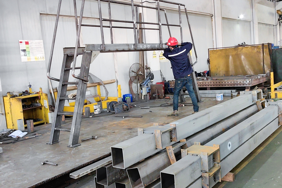 Aangepaste staalconstructies